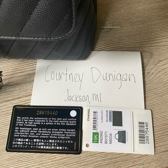 Chanel 19K Coco Top Handle in Grey w/ Ruthenium HW - Picture 15 of 16